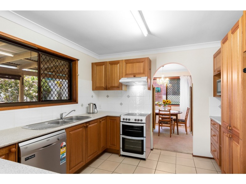 16 Lynton Court, Alexandra Hills QLD 4161