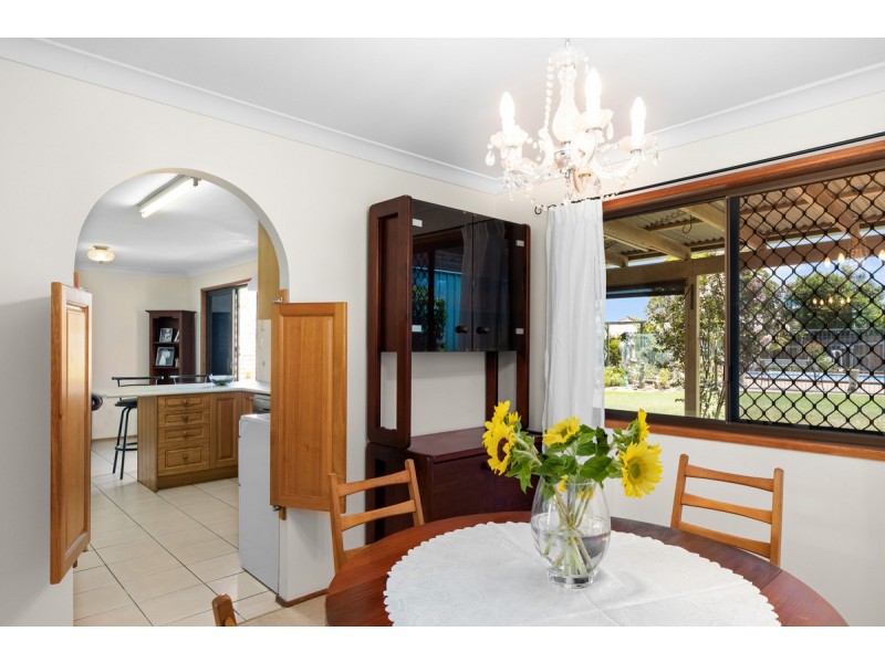 16 Lynton Court, Alexandra Hills QLD 4161