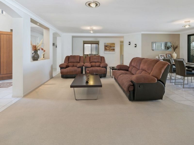 3 Discovery Place, Wellington Point QLD 4160