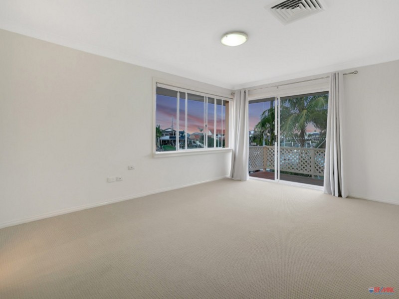 5/16 Anchorage Drive, Raby Bay QLD 4163