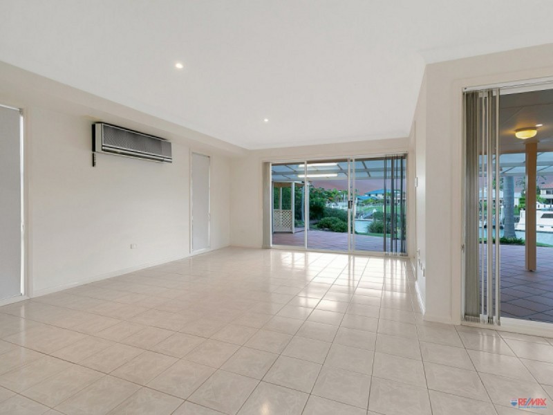 5/16 Anchorage Drive, Raby Bay QLD 4163
