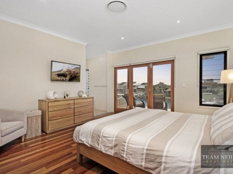 41 Compass Court, Raby Bay QLD 4163