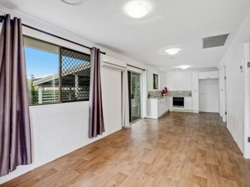 8 Burnett Street, Wellington Point QLD 4160