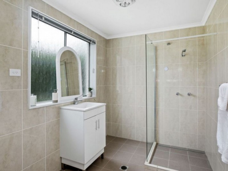 8 Burnett Street, Wellington Point QLD 4160