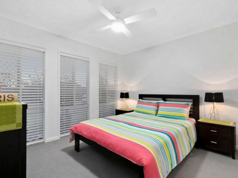 20 Capella Drive, Redland Bay QLD 4165