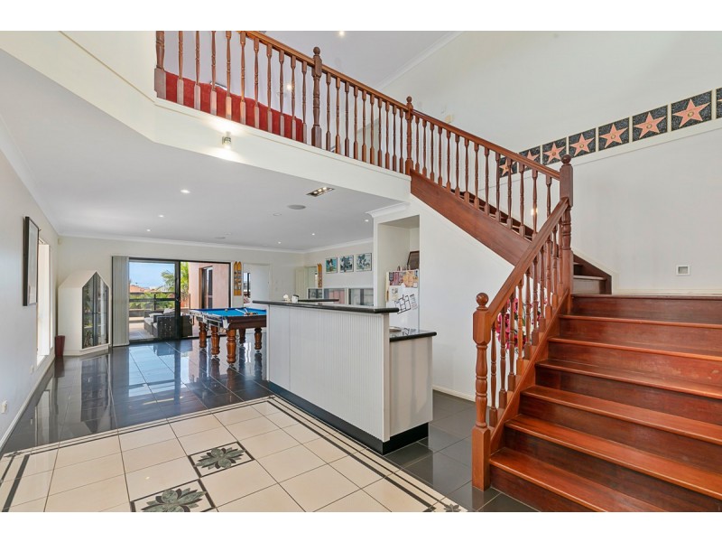 13 Irwin Place, Redland Bay QLD 4165