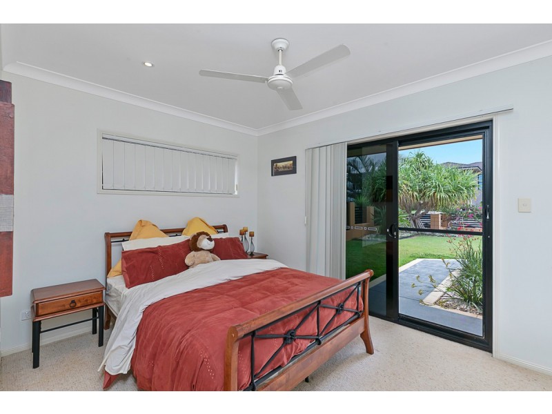 13 Irwin Place, Redland Bay QLD 4165
