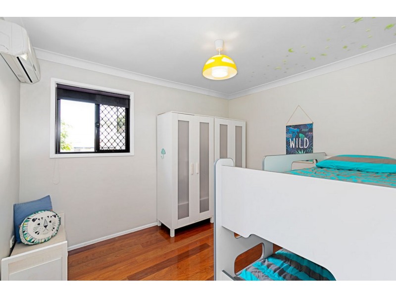 1 Sunbury Street, Birkdale QLD 4159