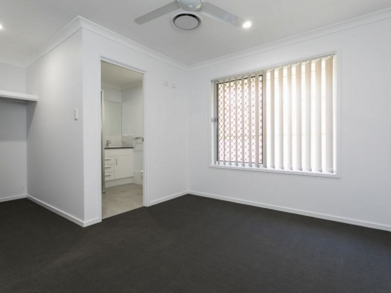 3 Glenhaven Close, Redland Bay QLD 4165