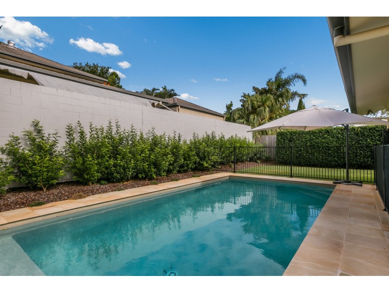 20 Joseph Place, Ormiston QLD 4160