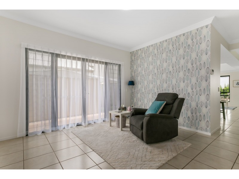 20 Joseph Place, Ormiston QLD 4160