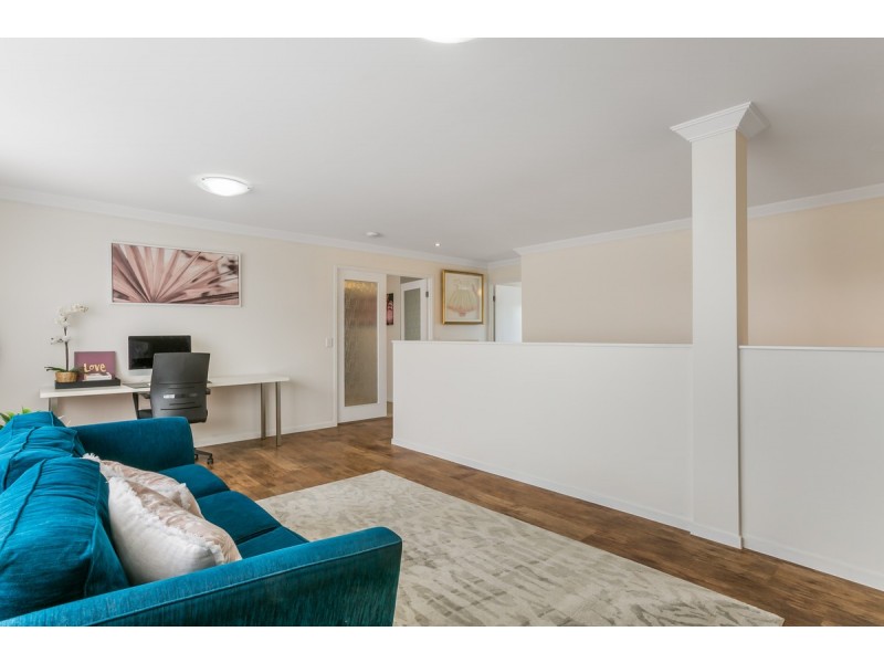 20 Joseph Place, Ormiston QLD 4160