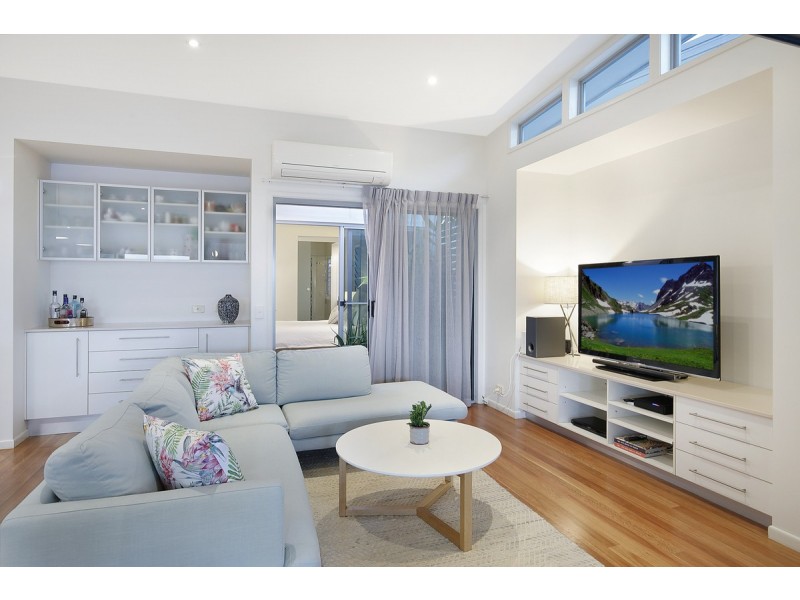 9 George Street, Ormiston QLD 4160