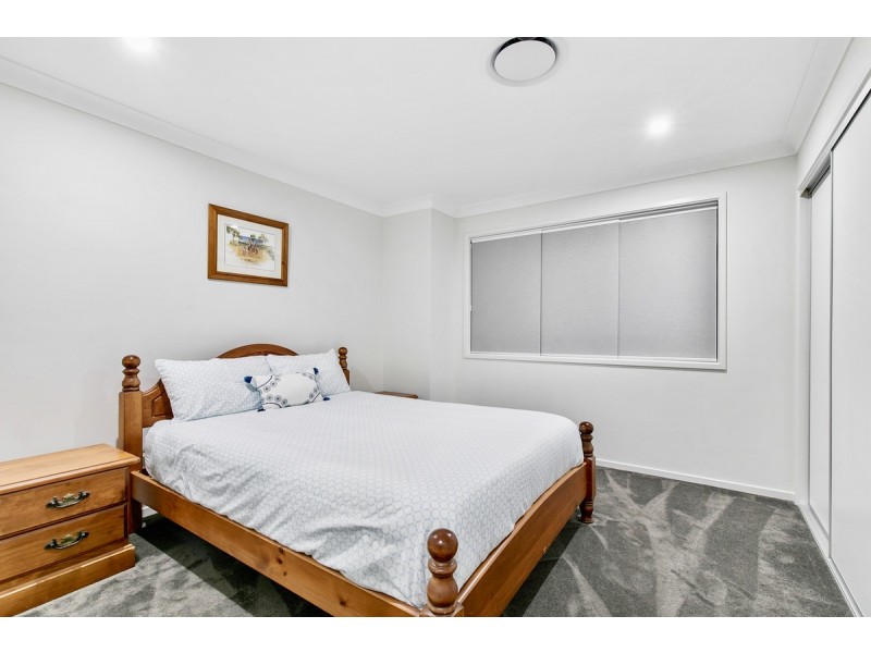 10 Caravel Court, Raby Bay QLD 4163