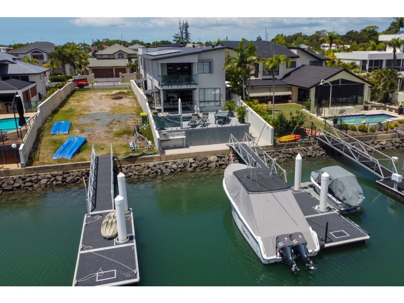 10 Caravel Court, Raby Bay QLD 4163