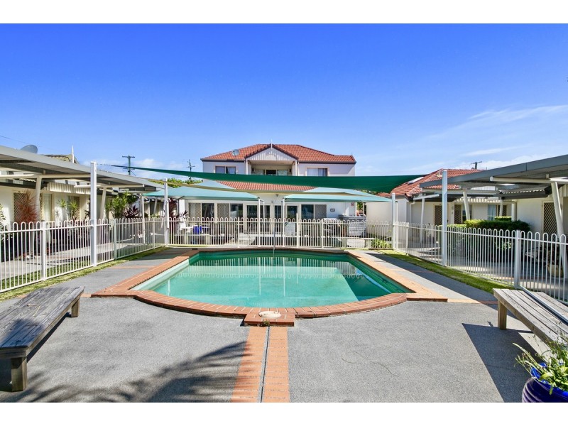 2/158 Middle Street, Cleveland QLD 4163