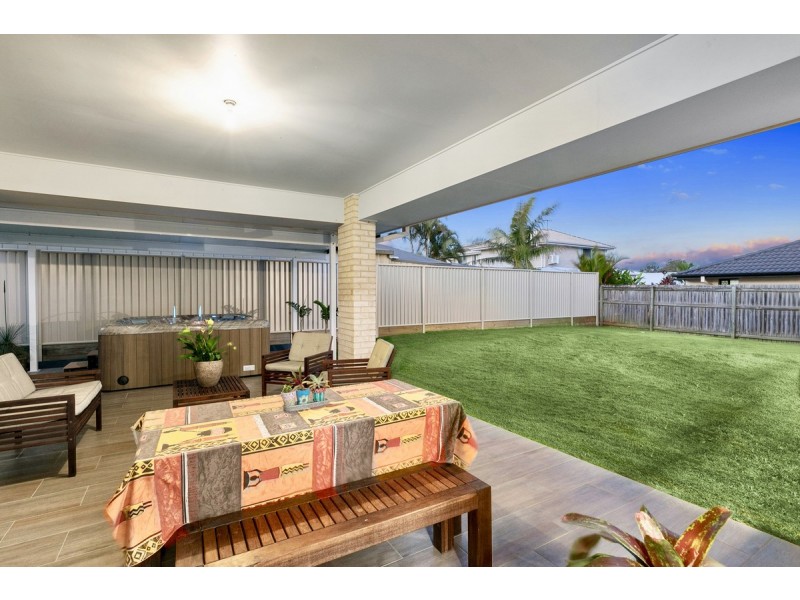 112 King Street, Thornlands QLD 4164