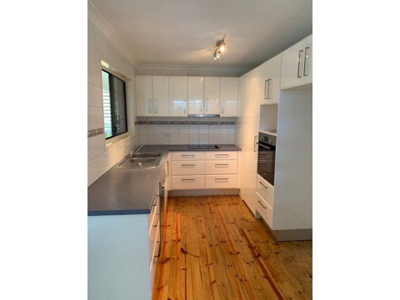 13 Simpson Street, Capalaba QLD 4157