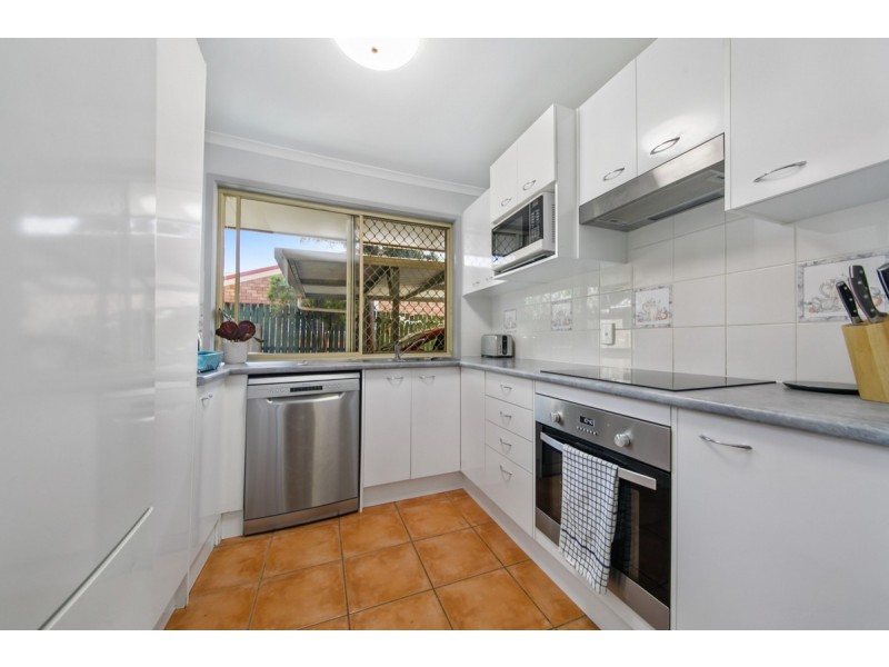 16 Albicore Drive, Thornlands QLD 4164