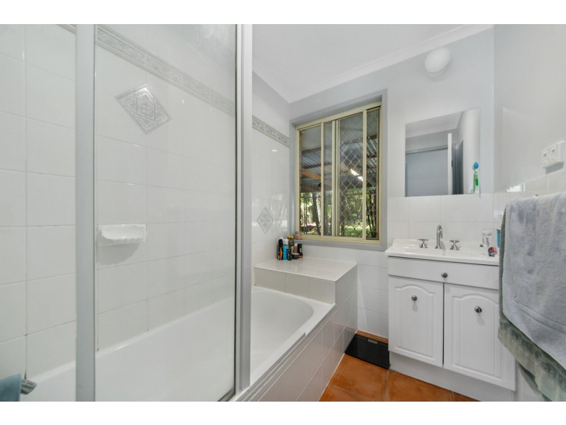 16 Albicore Drive, Thornlands QLD 4164
