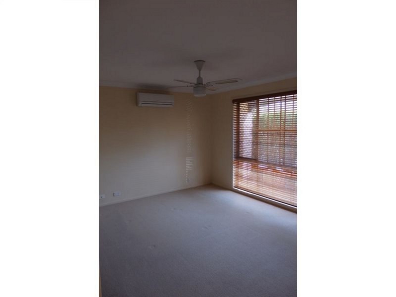 4 Holborn Court, Alexandra Hills QLD 4161