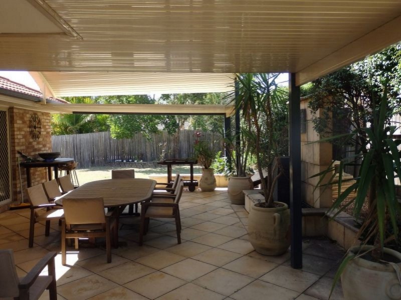 4 Holborn Court, Alexandra Hills QLD 4161