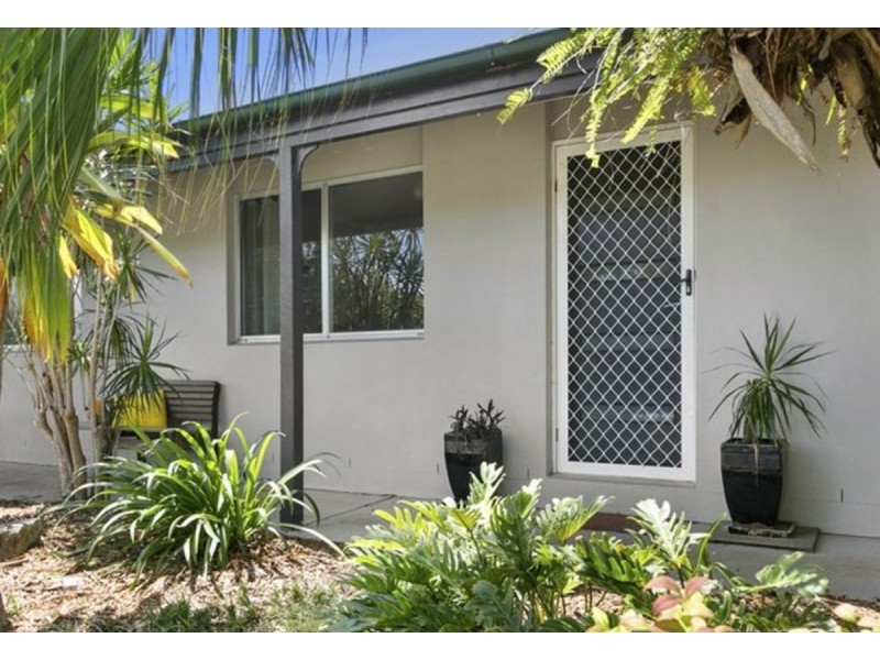 90 Cumberland Drive, Alexandra Hills QLD 4161