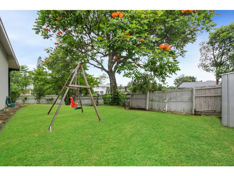 90 Cumberland Drive, Alexandra Hills QLD 4161