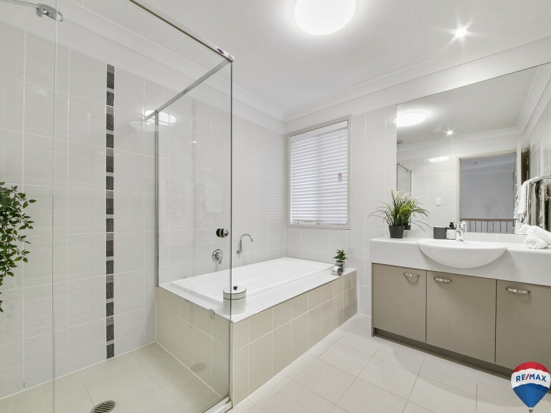 28 Kerder Street, Thornlands QLD 4164