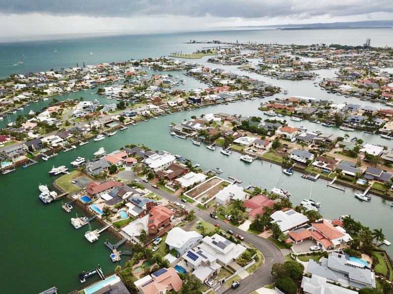 35 Compass Court, Raby Bay QLD 4163