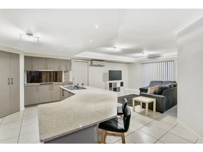 58 Yarra Road, Wakerley QLD 4154