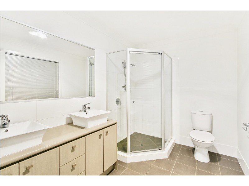 58 Yarra Road, Wakerley QLD 4154