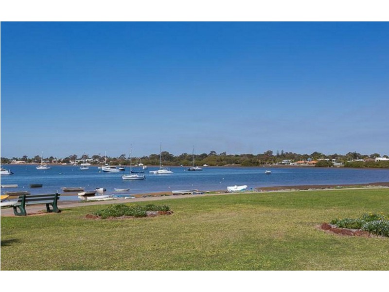 1 Bayswater Drive, Victoria Point QLD 4165