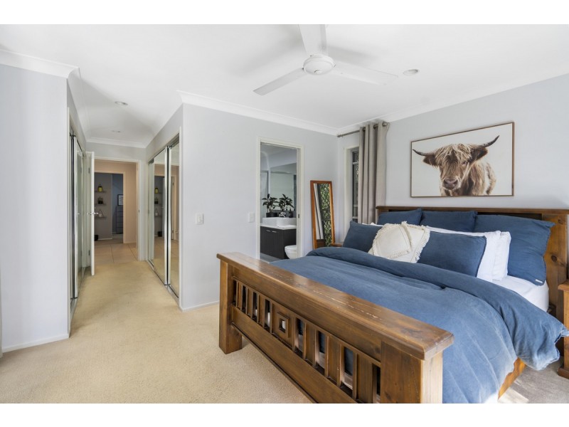 19 Scribbly Gum Place, Mount Cotton QLD 4165