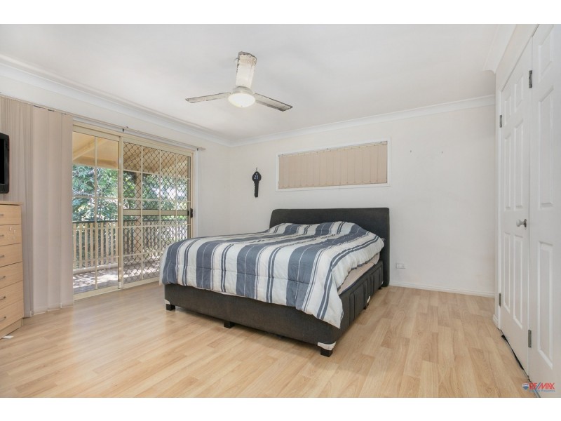 18 Trafalgar Drive, Victoria Point QLD 4165