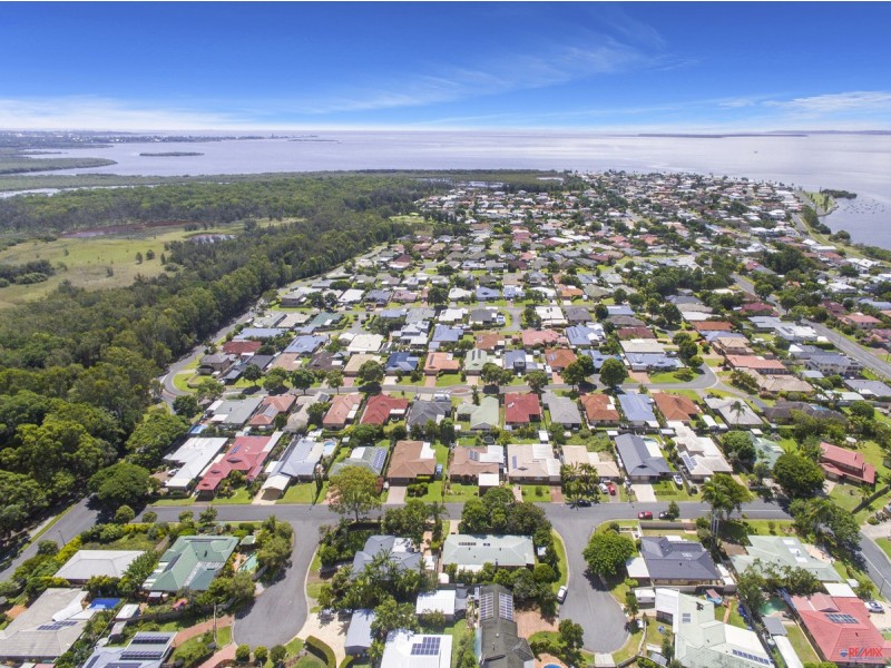 18 Trafalgar Drive, Victoria Point QLD 4165