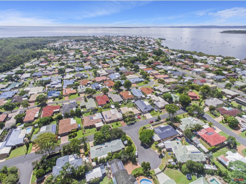 18 Trafalgar Drive, Victoria Point QLD 4165