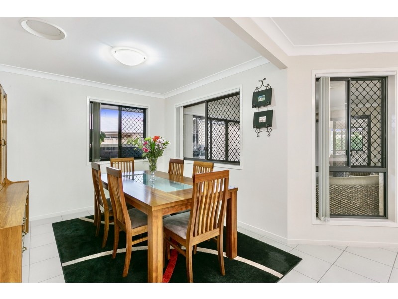 11 George Thorn Drive, Thornlands QLD 4164