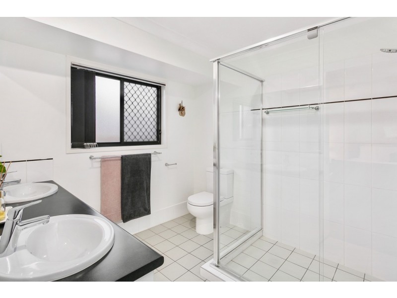 11 George Thorn Drive, Thornlands QLD 4164