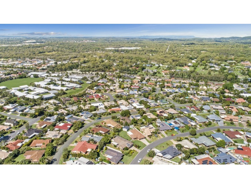 35 Chateau Street, Thornlands QLD 4164