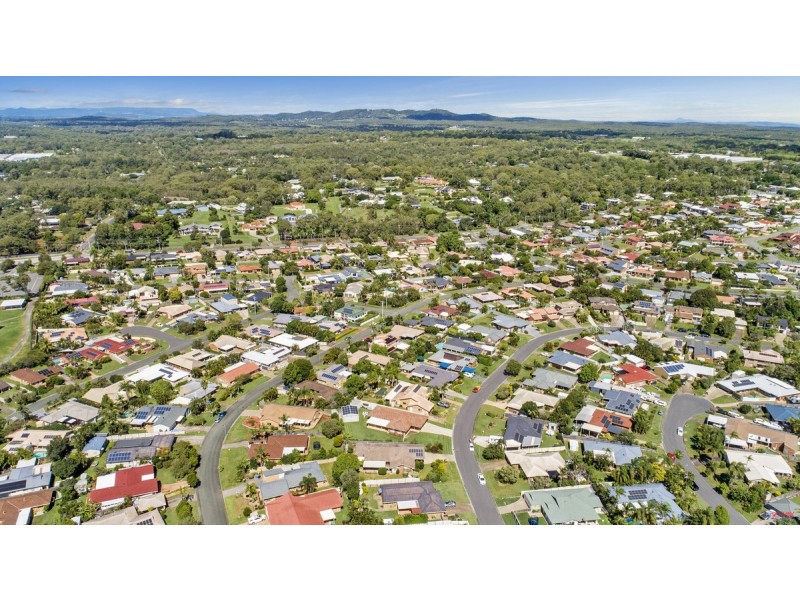 35 Chateau Street, Thornlands QLD 4164