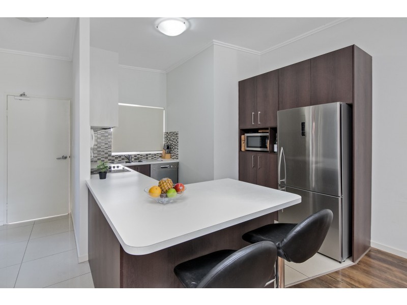 4/320 Wynnum Road, Norman Park QLD 4170