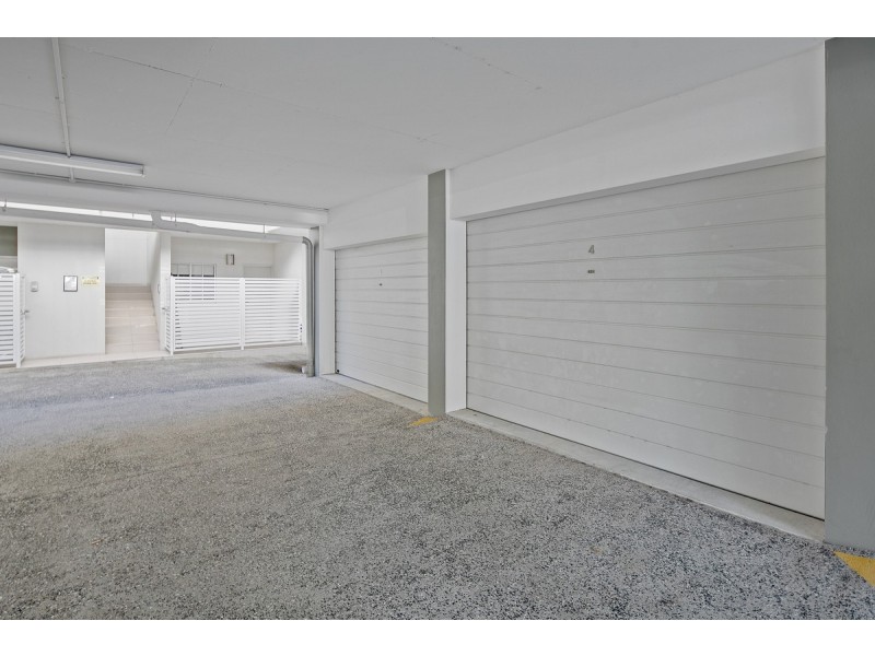 4/320 Wynnum Road, Norman Park QLD 4170