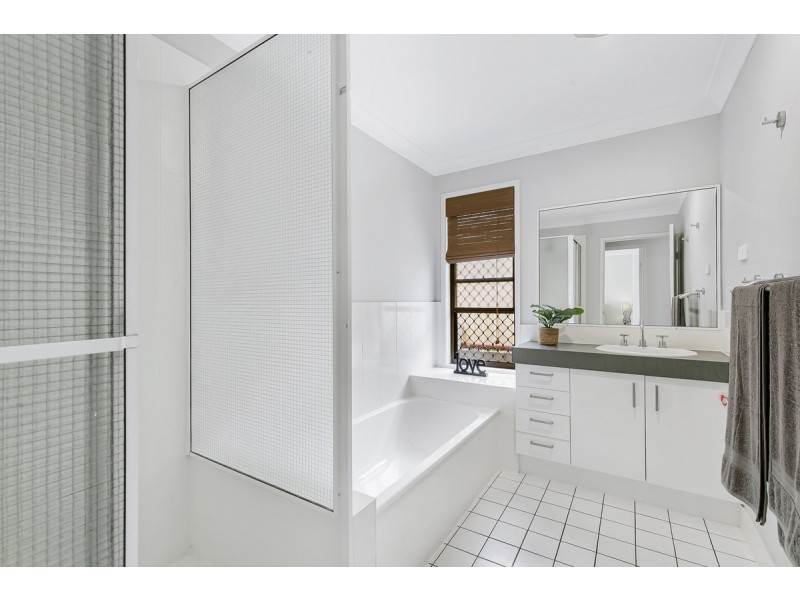 6 Elstead Court, Alexandra Hills QLD 4161