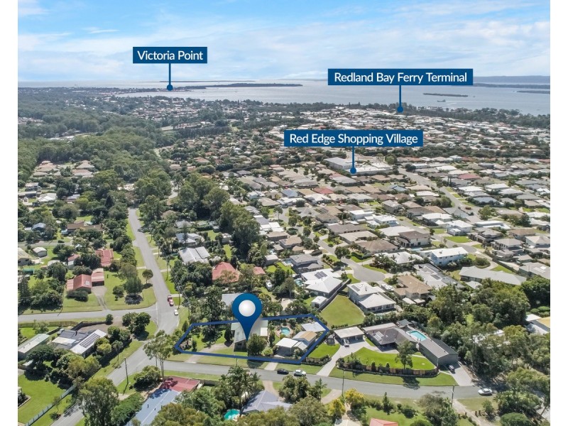 2 Banksia Street, Redland Bay QLD 4165