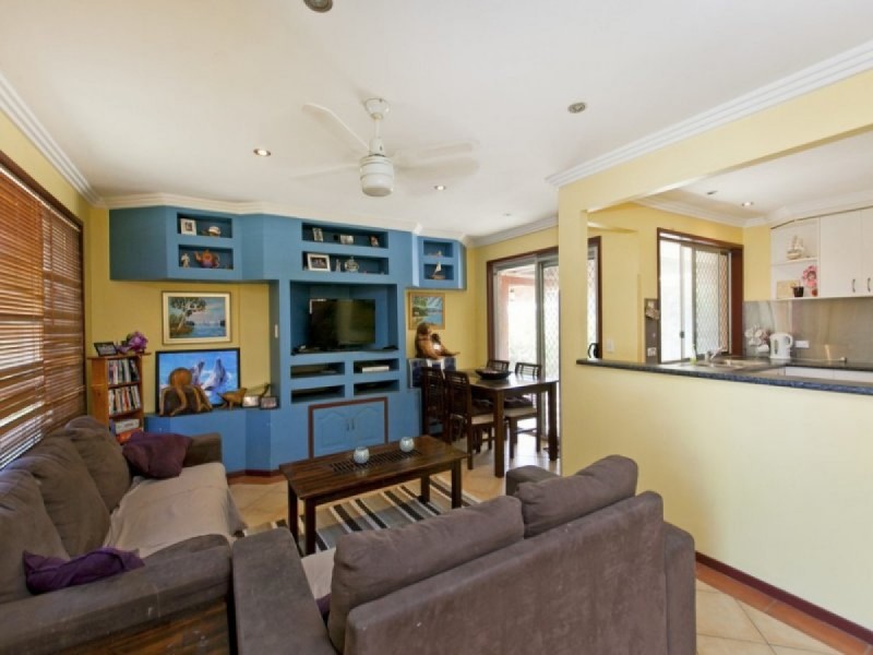 24 Plymstock Street, Alexandra Hills QLD 4161