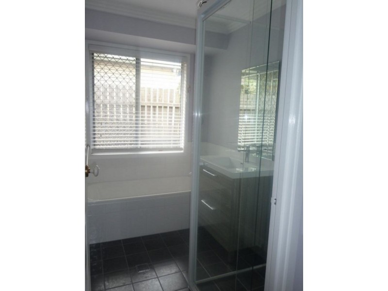 24 Plymstock Street, Alexandra Hills QLD 4161