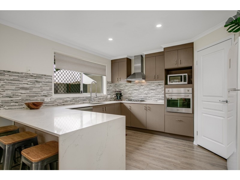 5 Truscot Place, Thornlands QLD 4164