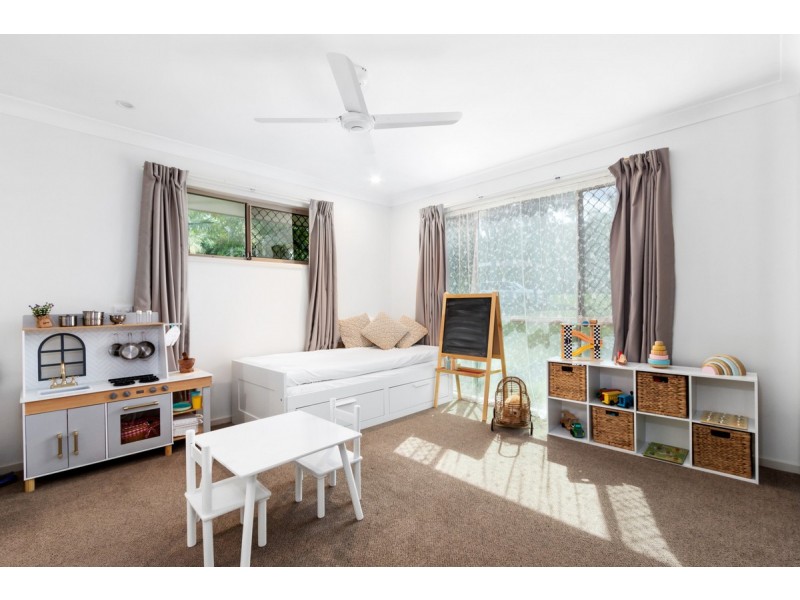 100 Redruth Road, Alexandra Hills QLD 4161