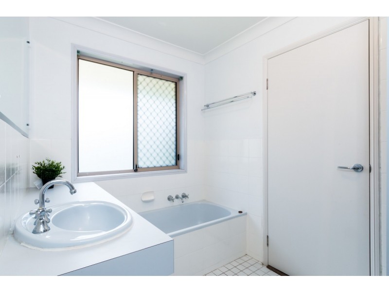 100 Redruth Road, Alexandra Hills QLD 4161